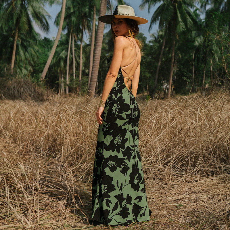 Sexy floral print backless halter dress
