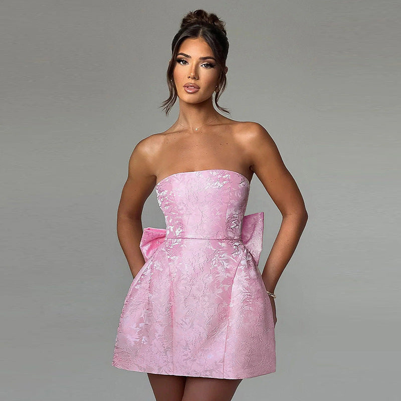 Elegant and sexy jacquard strapless mini dress with bow