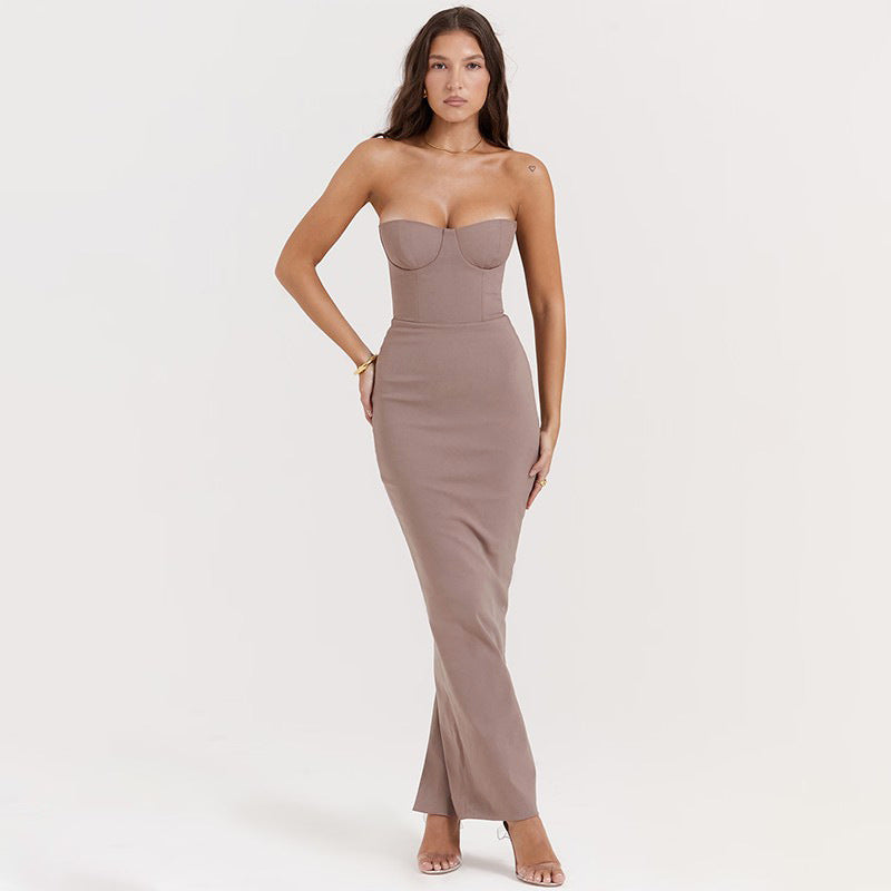 Stylish long dress, elegant and sexy knitted strapless fitted dress